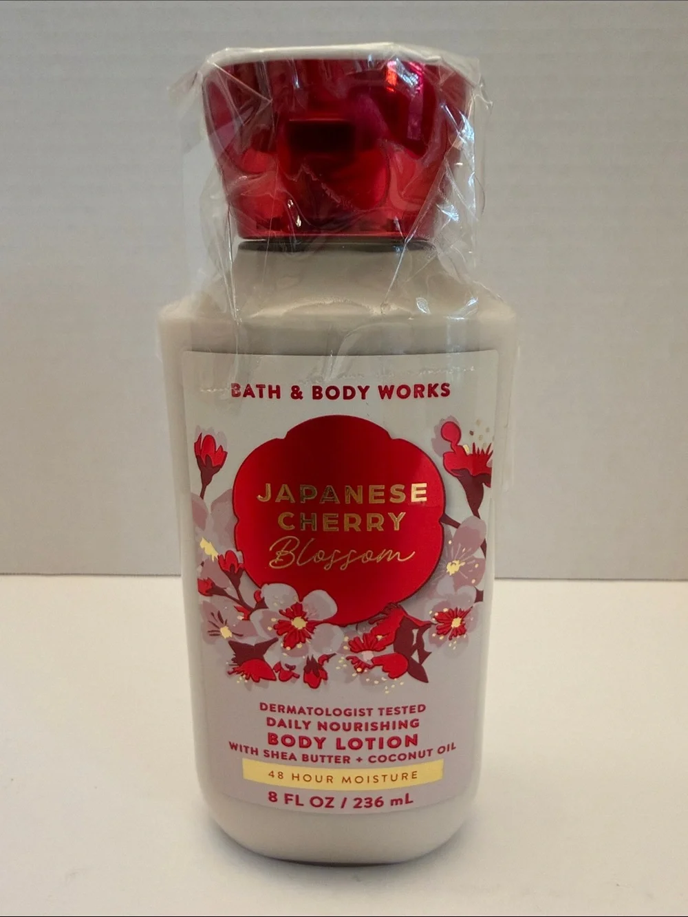 Bath and Body Works Japanese Cherry Blossom 8oz